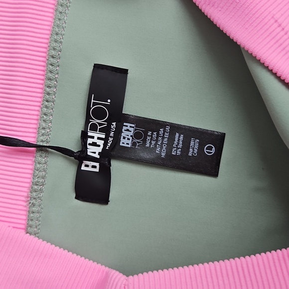 Beach Riot Bikini Bottoms - Picture 5 of 6